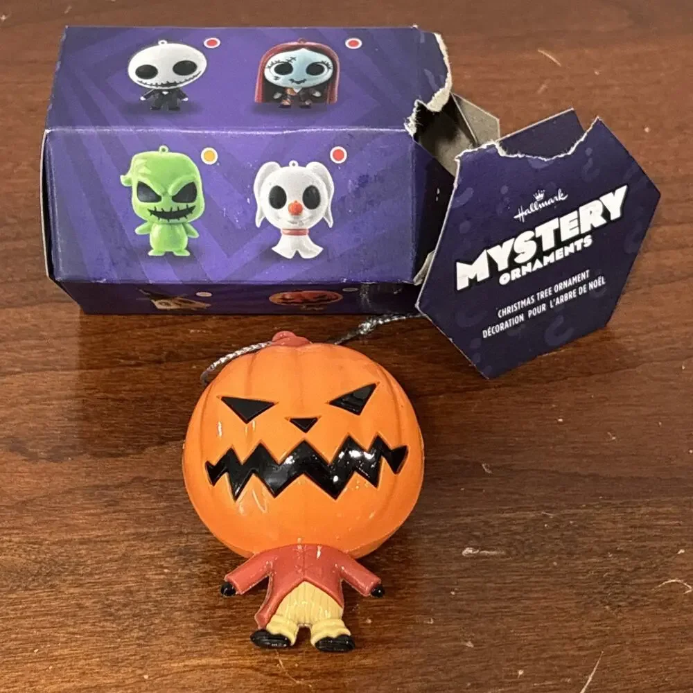 2025 HALLMARK NIGHTMARE BEFORE CHRISTMAS CHASE PUMPKIN KING MYSTERY ORNAMENT